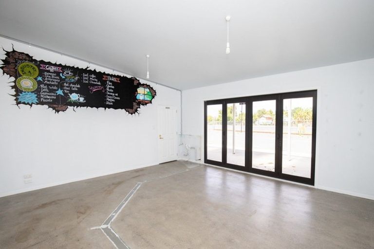 Photo of property in 2 Back Miranda Road, Waitakaruru, Thames, 3576