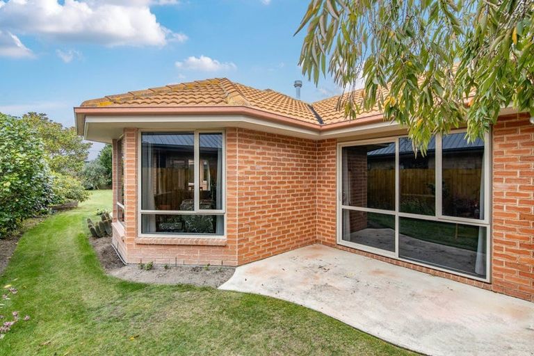 Photo of property in 26 Parkinson Place, Woodend, 7610