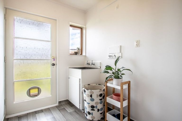 Photo of property in 6 Mountainview Terrace, Otaki Beach, Otaki, 5512