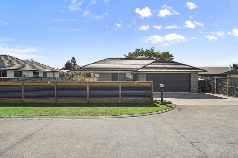 Photo of property in 22b Clive Road, Katikati, 3129