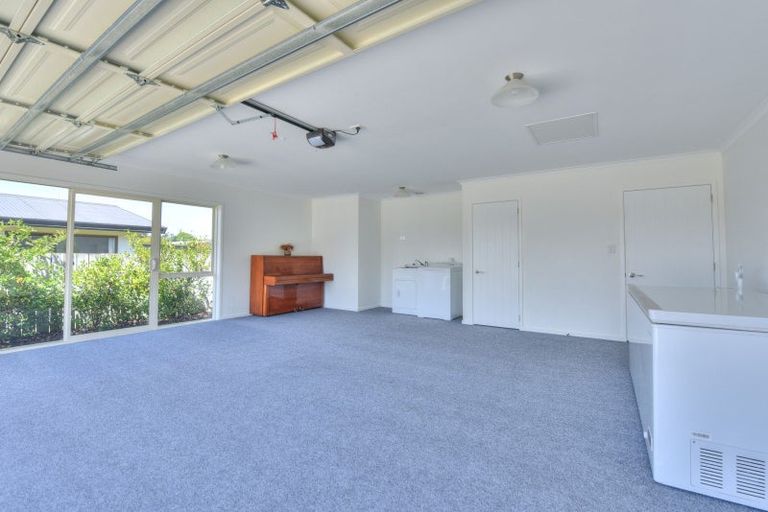 Photo of property in 12 Mary Street, Gore, 9710