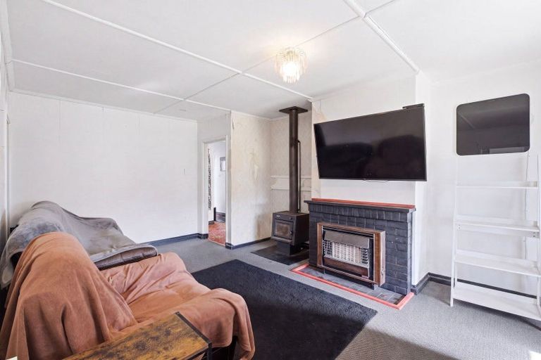Photo of property in 32 Duigan Street, Gonville, Whanganui, 4501