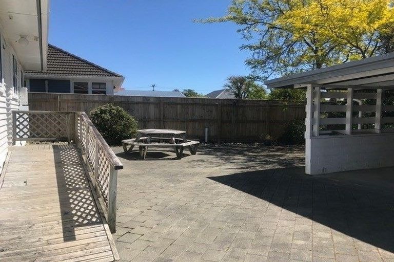 Photo of property in 989 High Street, Avalon, Lower Hutt, 5011