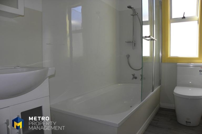 Photo of property in 385 South Road, Caversham, Dunedin, 9012