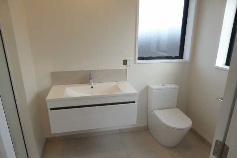 Photo of property in 12 Broadway Parade, Rolleston, 7615