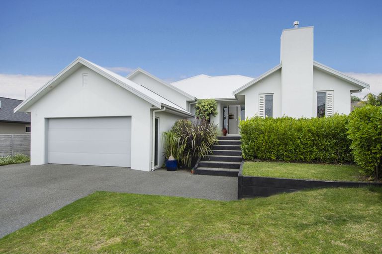 Photo of property in 46 Contour Avenue, Pyes Pa, Tauranga, 3112