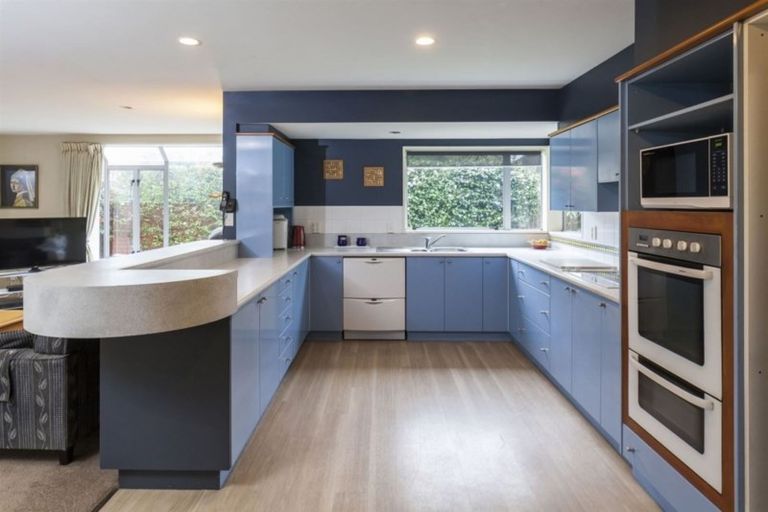 Photo of property in 22 Parkham Drive, Burnside, Christchurch, 8053