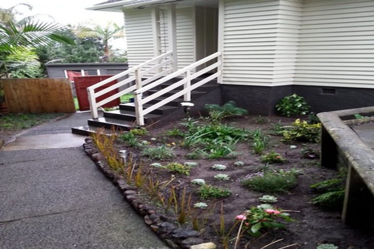 Photo of property in 269 Lake Road, Belmont, Auckland, 0622