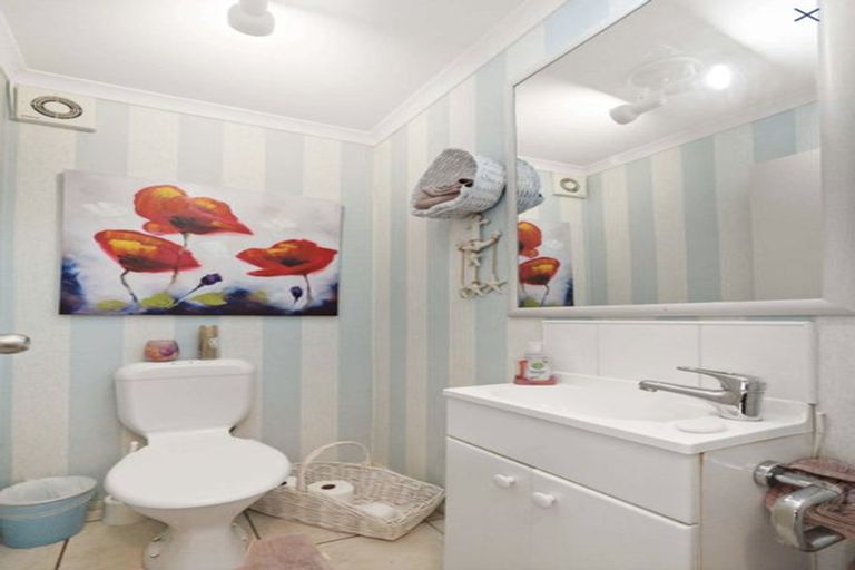 Photo of property in 10/148 Brightside Road, Stanmore Bay, Whangaparaoa, 0932