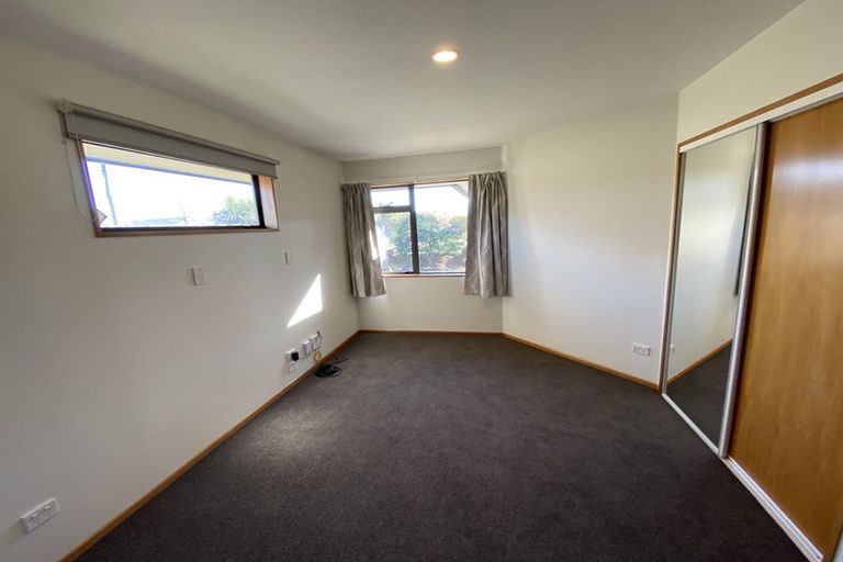 Photo of property in 2 Ngaio Street, Saint Martins, Christchurch, 8022