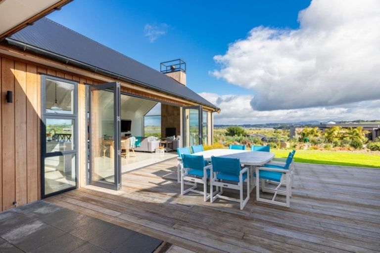 Photo of property in 173a Tern Point, Mangawhai, 0975