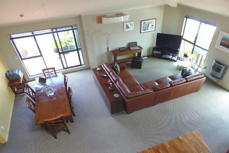 Photo of property in Tennyson Apartments, 3/25 Tennyson Street, Te Aro, Wellington, 6011