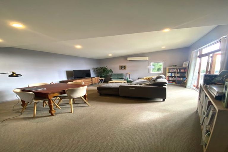 Photo of property in 55 Titirangi Road, New Lynn, Auckland, 0600