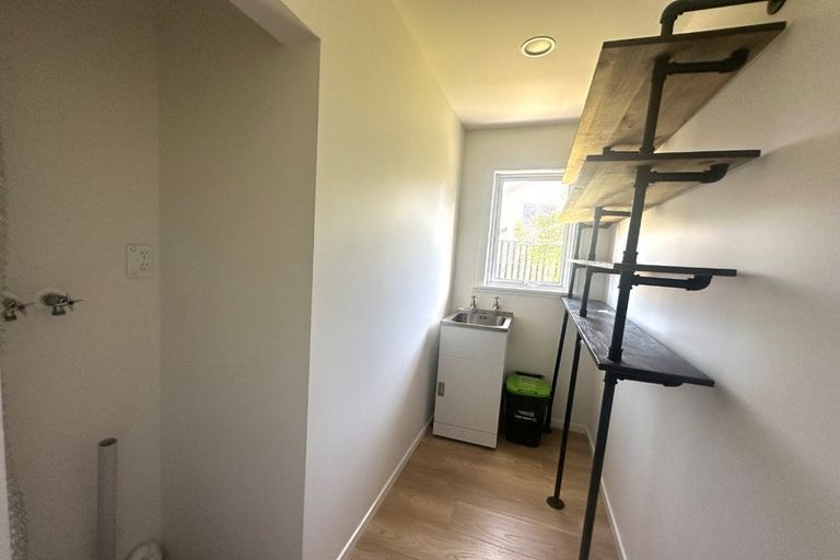 Photo of property in 1/92 Union Road, Howick, Auckland, 2014