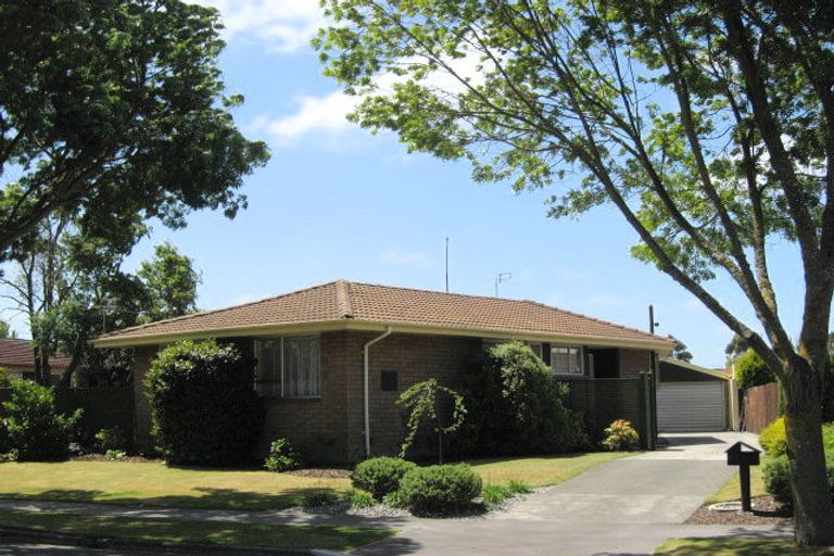 Photo of property in 48 Ansonby Street, Russley, Christchurch, 8042