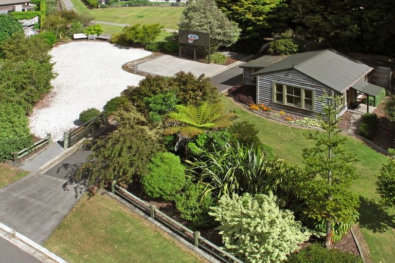 Photo of property in 46 Contour Avenue, Pyes Pa, Tauranga, 3112