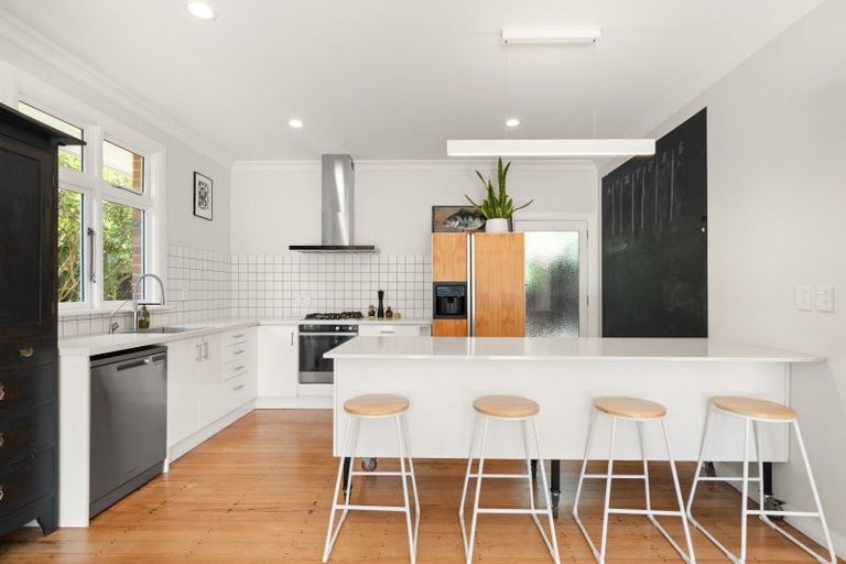 Photo of property in 43 Melrose Street, Roslyn, Dunedin, 9010