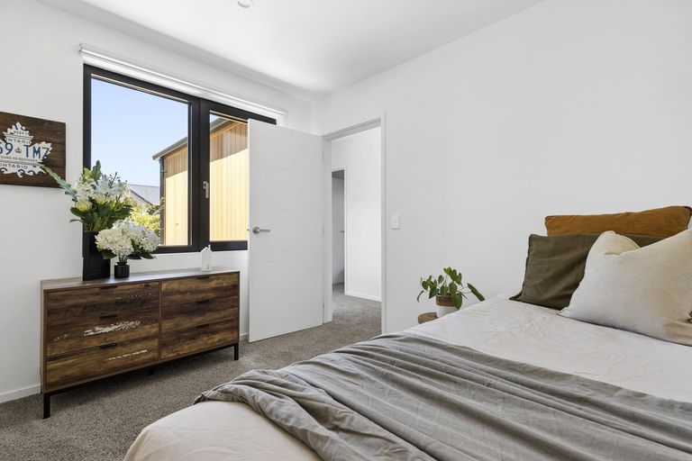 Photo of property in 7 Sapphire Spring Rise, Wanaka, 9305