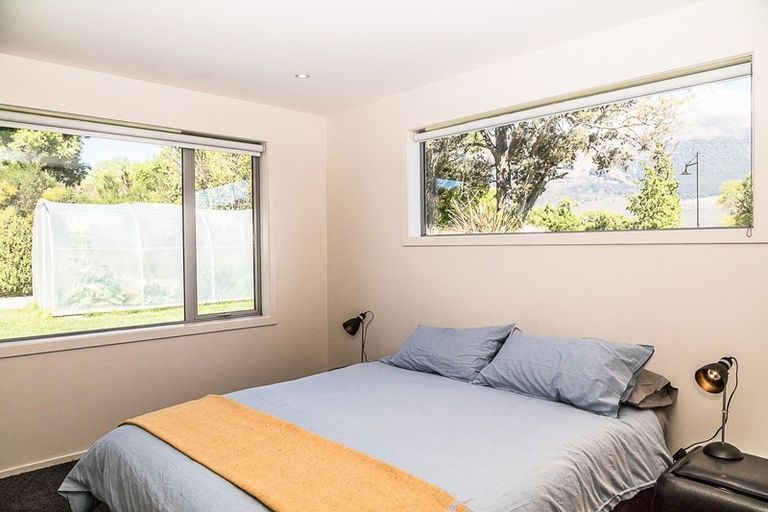 Photo of property in 20 Lochburn Avenue, Glenorchy, 9372