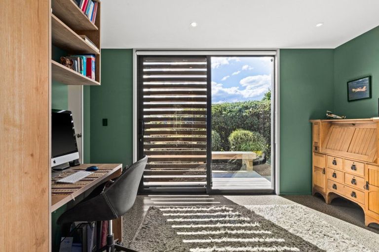 Photo of property in 91 Basil Road, Meeanee, Napier, 4112