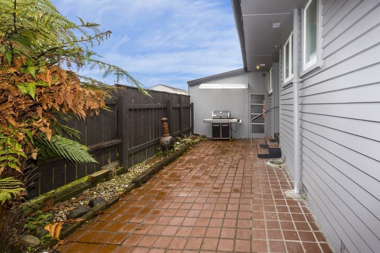 Photo of property in 30a Exchange Street, Ebdentown, Upper Hutt, 5018