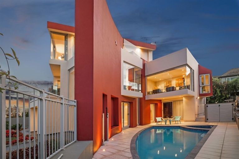 Photo of property in 61 Compass Way, Half Moon Bay, Auckland, 2012