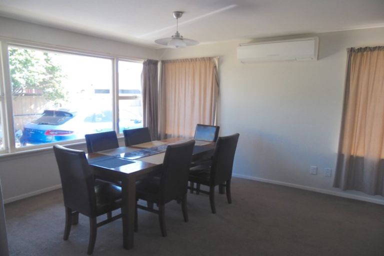 Photo of property in 204 Yaldhurst Road, Avonhead, Christchurch, 8042