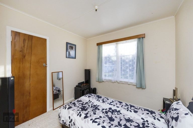 Photo of property in 18 Churchill Avenue, Feilding, 4702