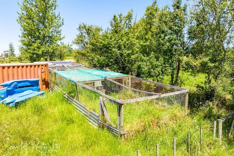 Photo of property in 35 Minnie Casey Rise, Matakohe, 0593