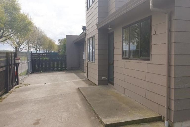 Photo of property in 300 Portsmouth Road, Flaxmere, Hastings, 4120