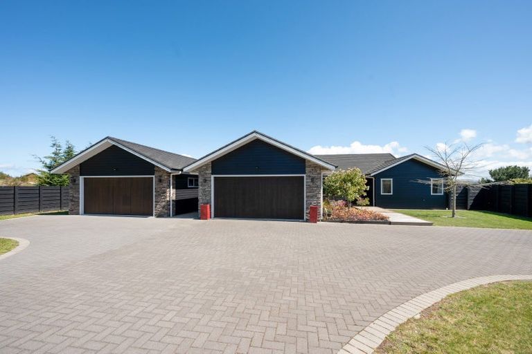 Photo of property in 34 Locheagles Rise, Kinloch, Taupo, 3377