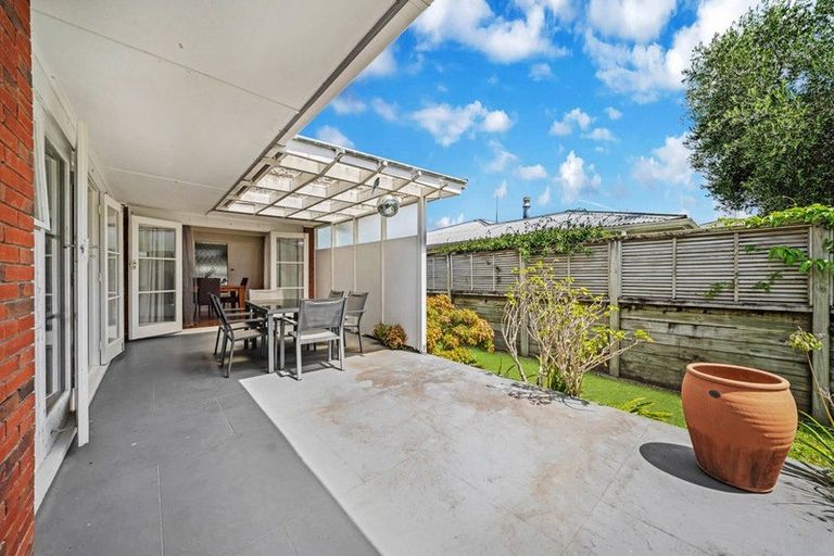 Photo of property in 7 James Place, Opaheke, Papakura, 2113