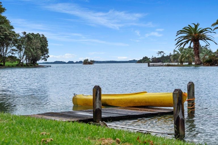 Photo of property in 68 Wallace Road, Te Puna, Tauranga, 3174