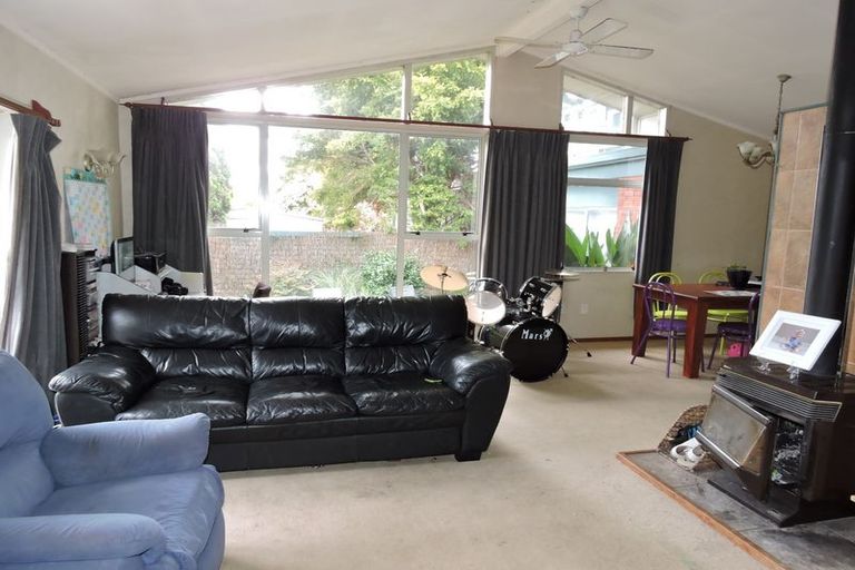 Photo of property in 2 York Place, Matamata, 3400