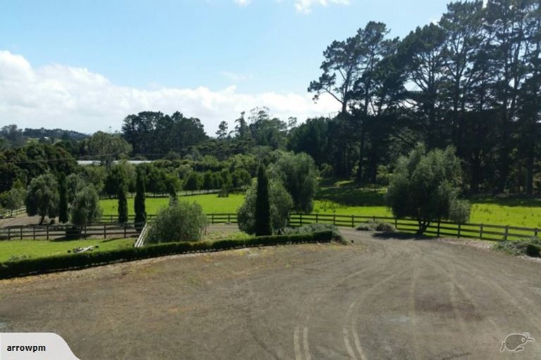 Photo of property in 52b Fork Road, Kumeu, 0891