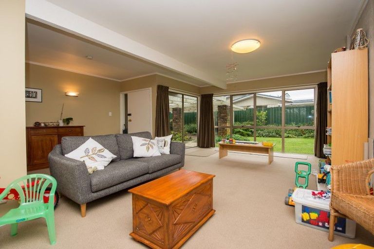 Photo of property in 39 Hooker Avenue, Chedworth, Hamilton, 3210