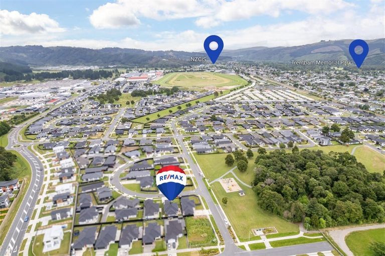Photo of property in 28 Fenwick Crescent, Wallaceville, Upper Hutt, 5018
