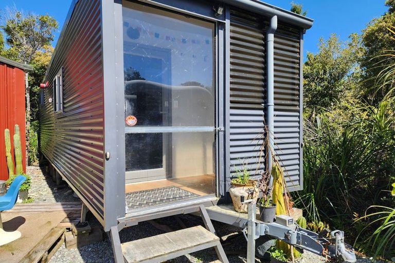 Photo of property in 51 Stuart & Chapman Drive, Karoro, Greymouth, 7805