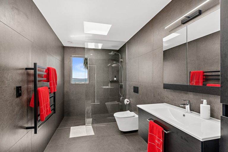 Photo of property in 11 Highland Lass Place, Langs Beach, Waipu, 0582