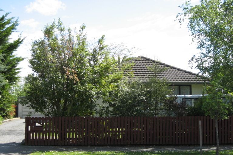 Photo of property in 3 Strachan Place, Rangiora, 7400