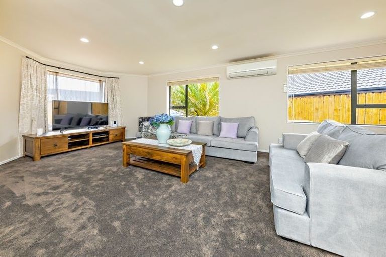 Photo of property in 18 Srah Place, East Tamaki, Auckland, 2013