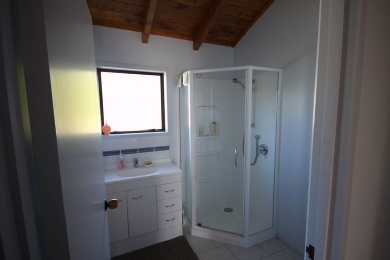 Photo of property in 15 Jubilee Drive, Pauanui, Hikuai, 3579