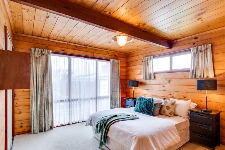 Photo of property in 14 Rochester Street, Tamatea, Napier, 4112