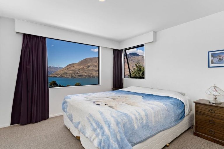 Photo of property in 19b Arawata Terrace, Fernhill, Queenstown, 9300