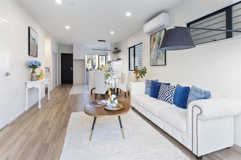 Photo of property in 65 Survila Street, Papakura, 2110