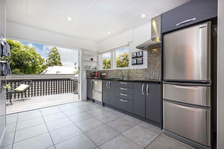 Photo of property in 39 Monaghan Avenue, Mount Albert, Auckland, 1025