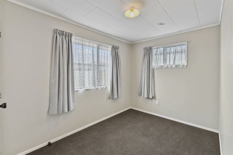 Photo of property in 2/32 Christmas Road, Manurewa, Auckland, 2102