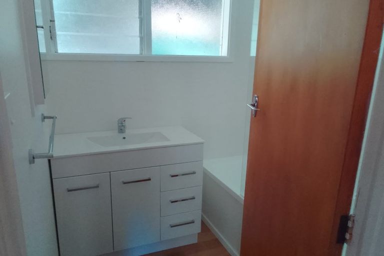 Photo of property in 27 Bishopgate Street, Birkdale, Auckland, 0626