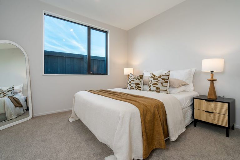 Photo of property in 28 Burkett Street, Marshland, 8051