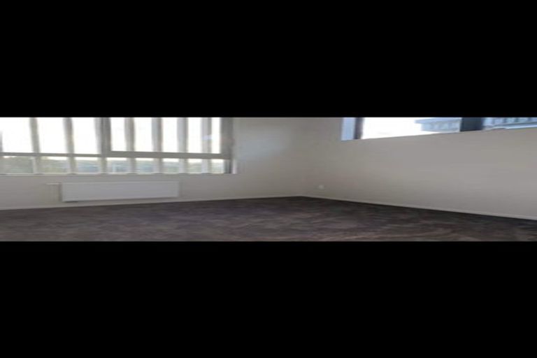 Photo of property in 3/6 Bushland Grove, Paparangi, Wellington, 6037